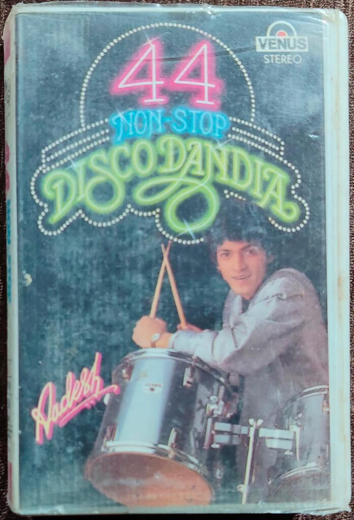 Aadesh Shrivastava – 44 Non - Stop Disco Dandia (1990) Aadesh Shrivastava Pre-Owned Venus Audio Cassette