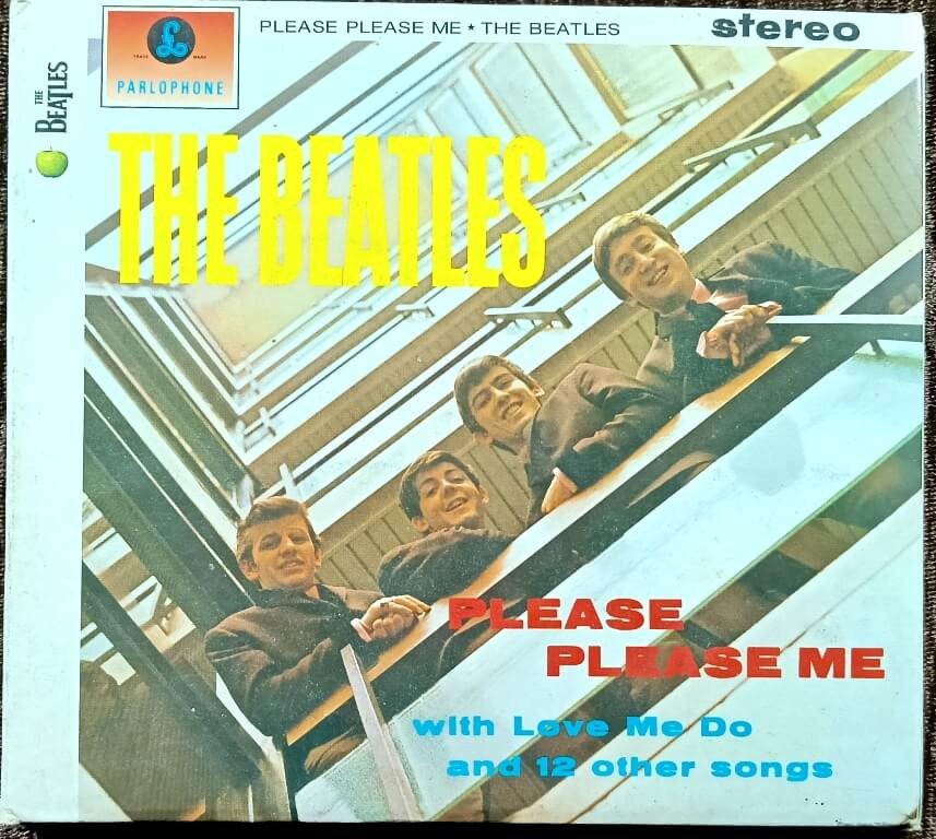 The Beatles – Please Please Me (1963) Western Music Album Pre-Owned Apple Records – Parlophone Imported Audio CD