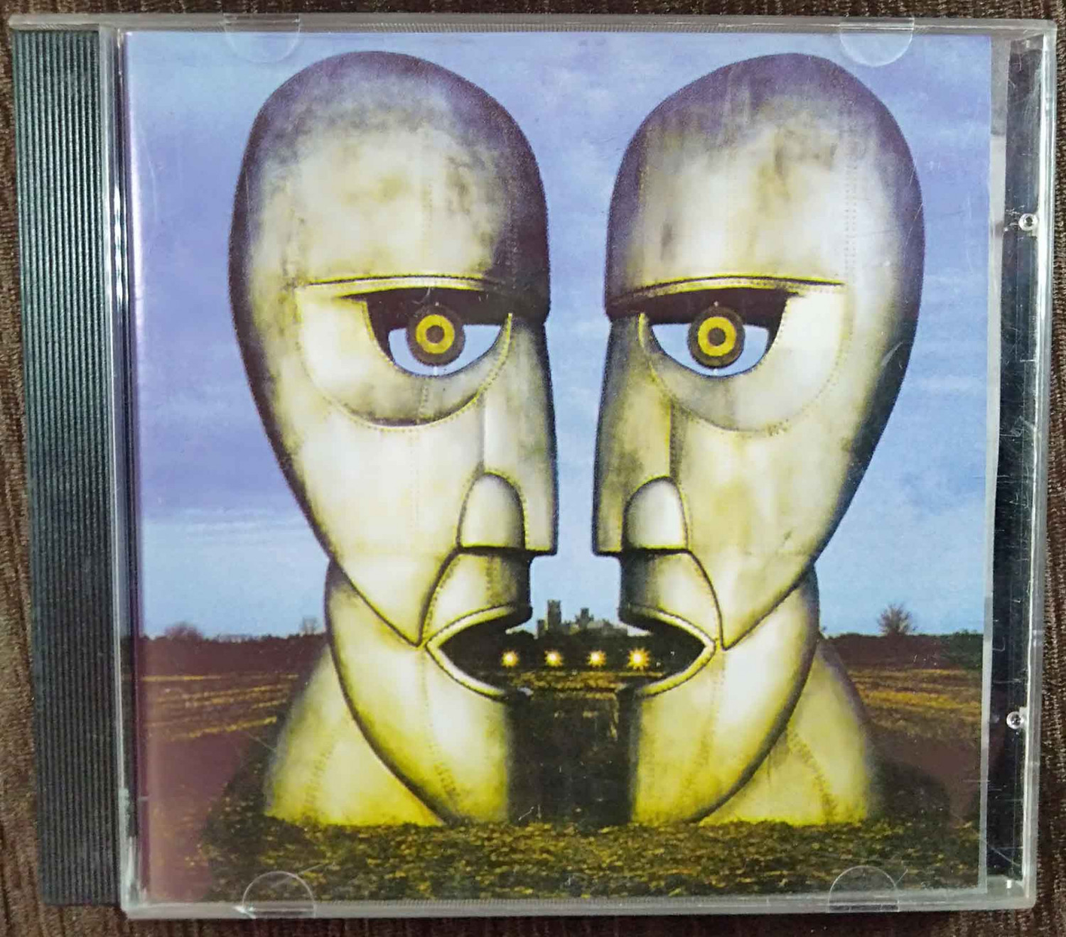 Pink Floyd - The Division Bell (1994) Album Pre-Owned EMI Imported Audio CD