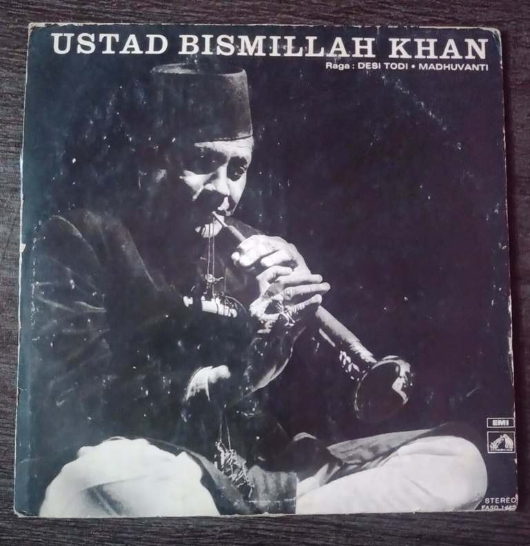 Ustad Bismillah Khan - Shehnai (1975) Ustad Bismillah Khan Pre-Owned Vinyl, 12" LP Record