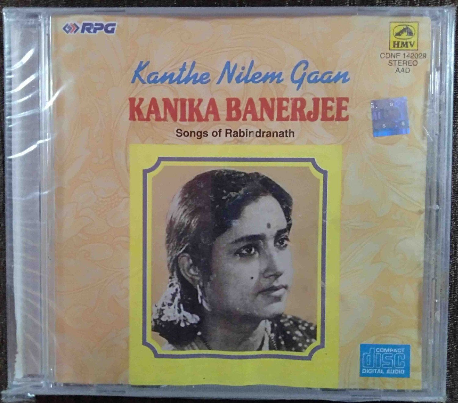 Kanika Banerjee - Kanthe Nilem Gaan - Songs Of Rabindranath (1994) Kanika Banerjee Pre-Owned HMV, RPG Audio CD