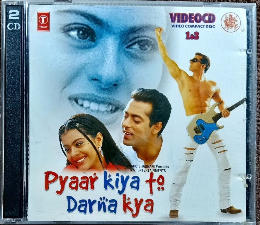 Pyaar Kiya To Darna Kya (1998) Directed by Sohail Khan / Music by Jatin–Lalit, Himesh Reshammiya, Sajid–Wajid T-Series Double Video CD set