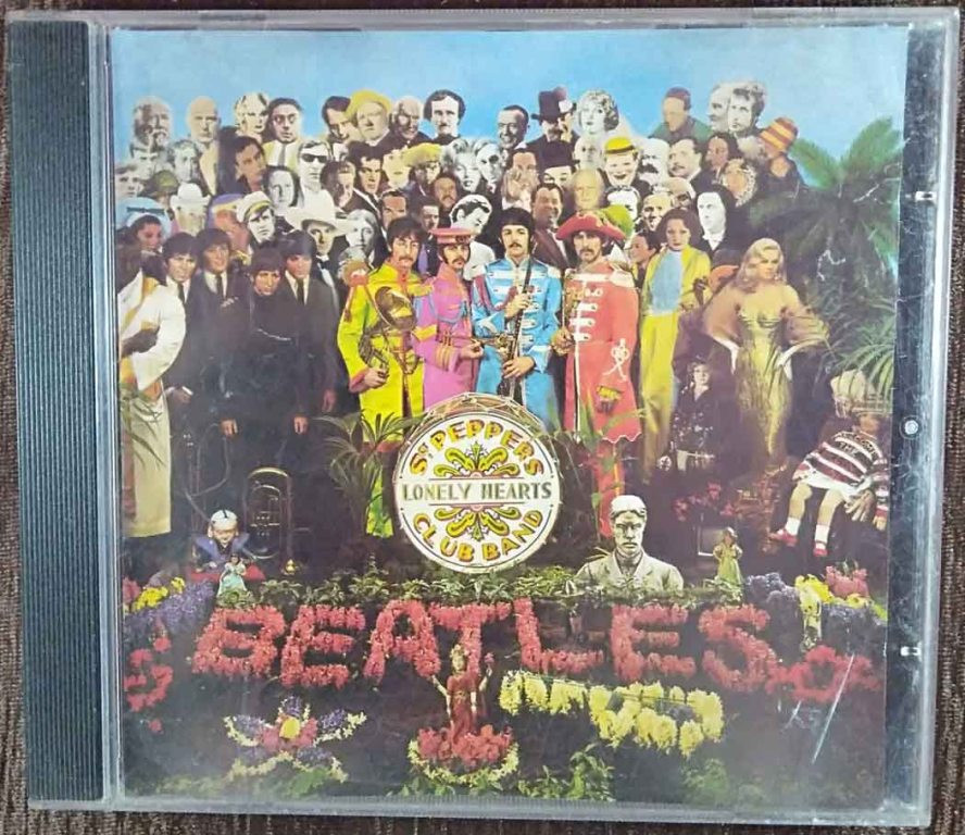The Beatles - Sgt. Pepper's Lonely Hearts Club Band (1987) Album Pre-Owned Parlophone Imported Audio CD
